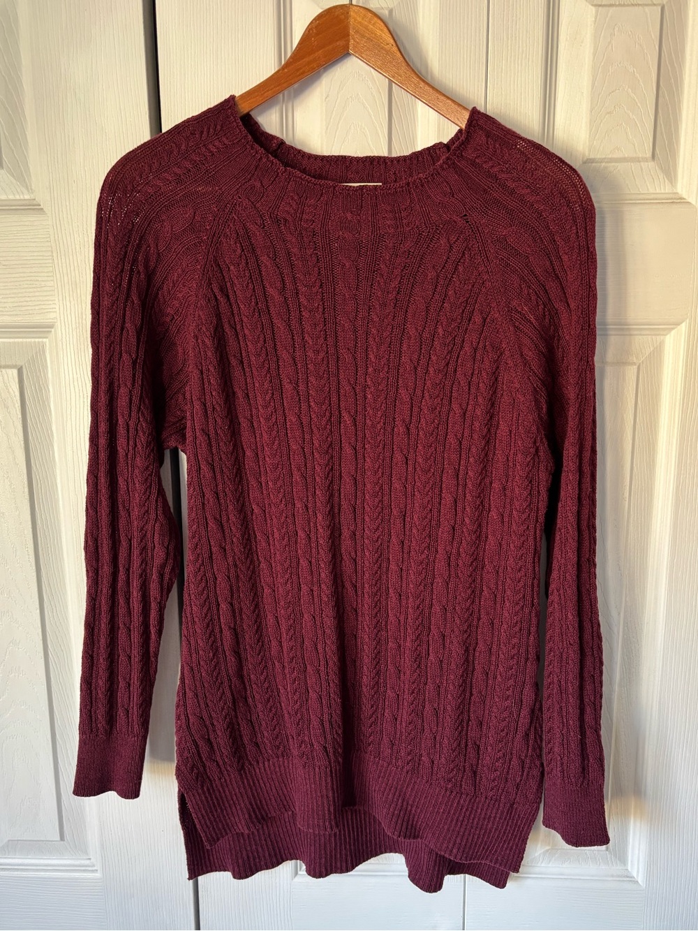 Bleu Gray Maroon Knit Sweater Size Medium